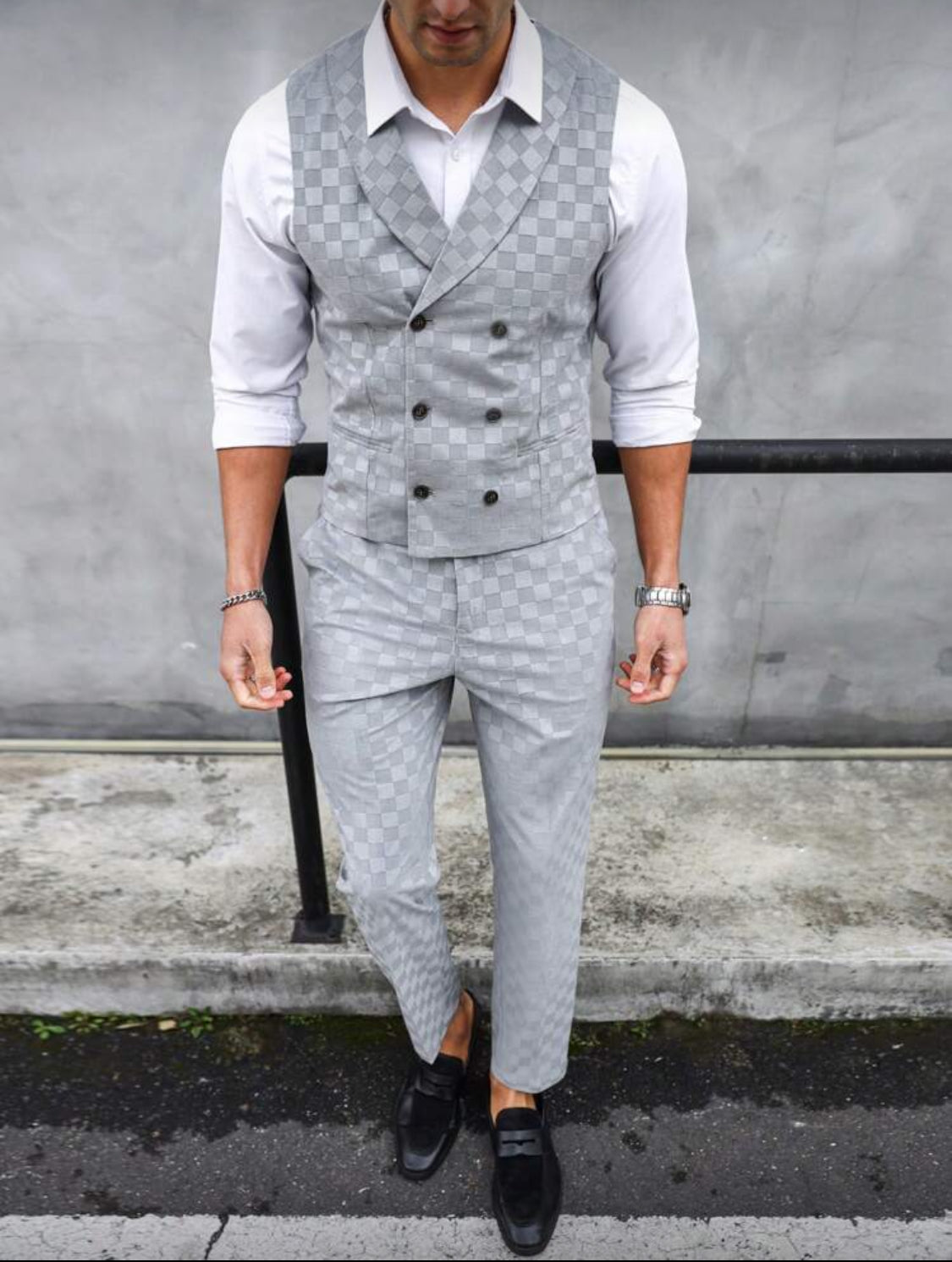 Light Grey Double-Breasted Vest Suit