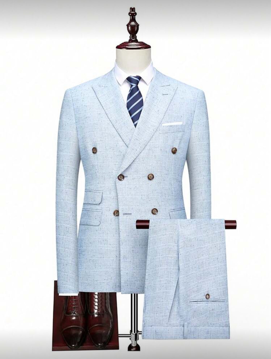Classic Light Blue Double-Breasted Men’s Suit