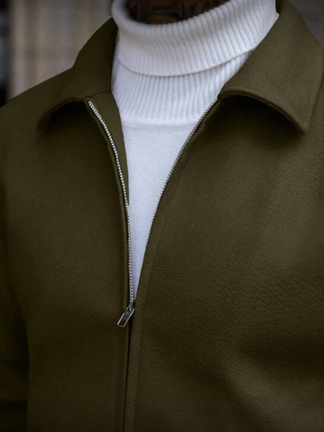 Men’s Minimalist Zip-Up Wool Jacket