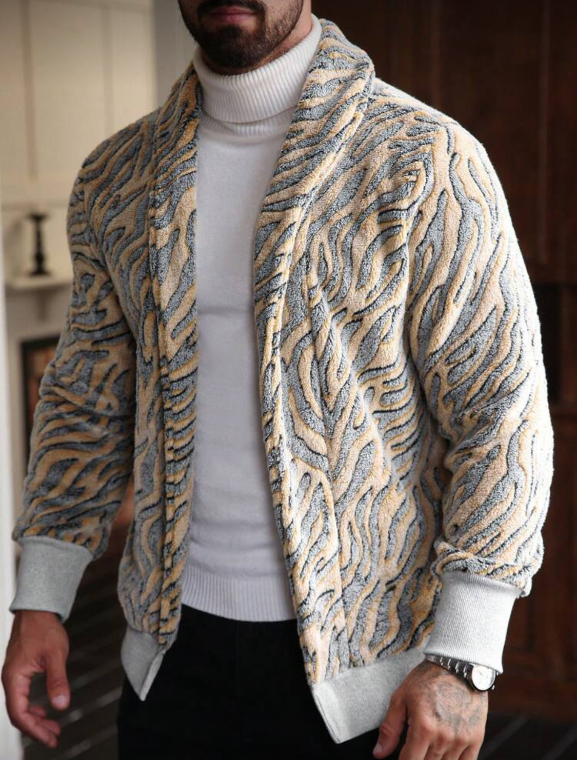 Men’s Cozy Textured Pattern Cardigan