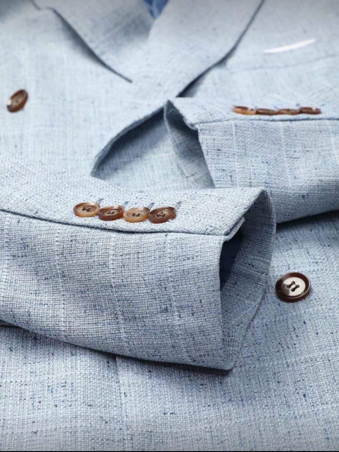 Classic Light Blue Double-Breasted Men’s Suit